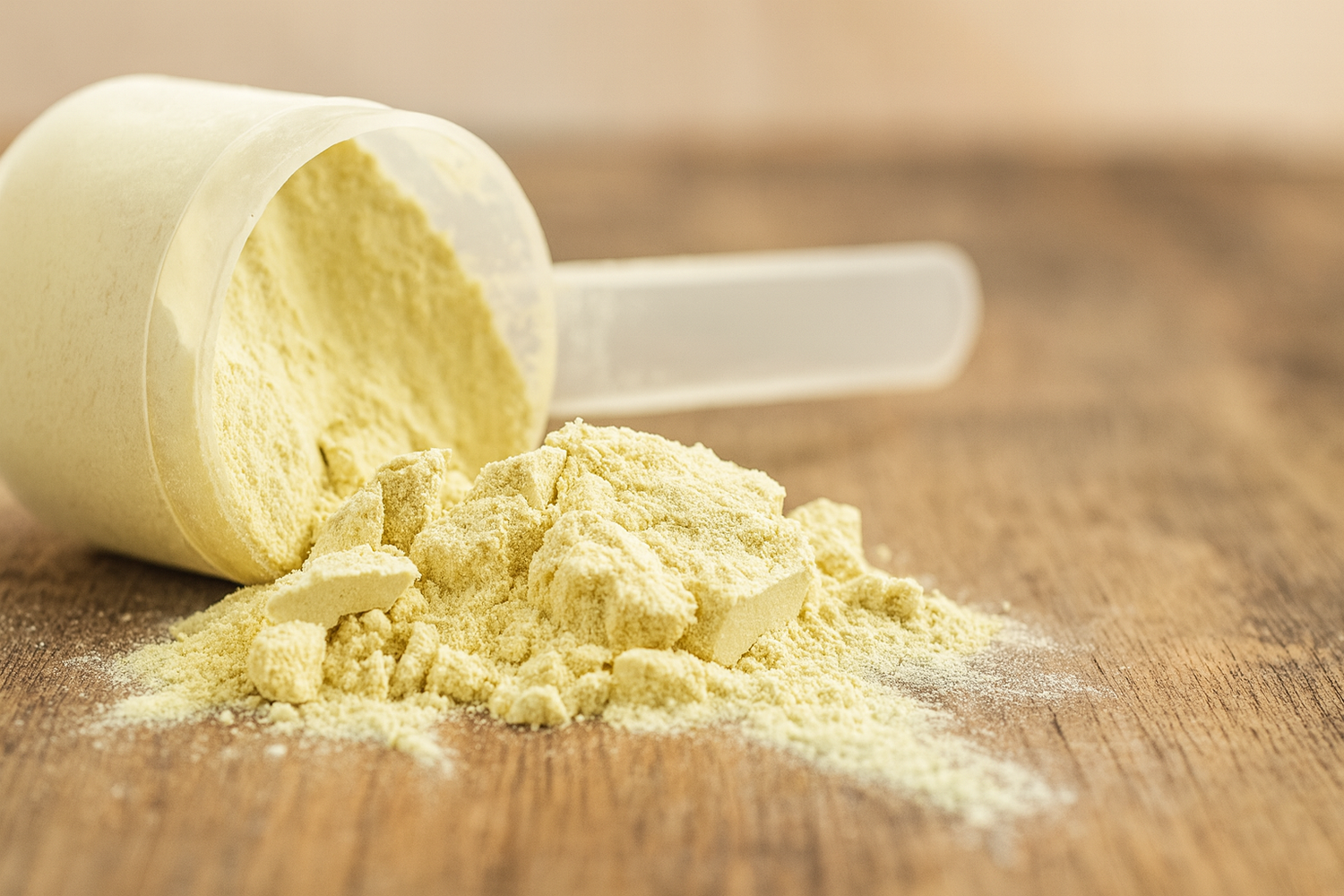 Caséine micellaire pour maigrir : une protéine qui aide à mieux gérer sa faim, pas une baguette magique